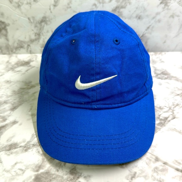 Nike Hat (Toddler) - Picture 1 of 5
